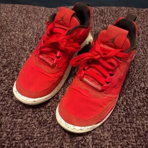 Nike Jordans Max-200 5Y